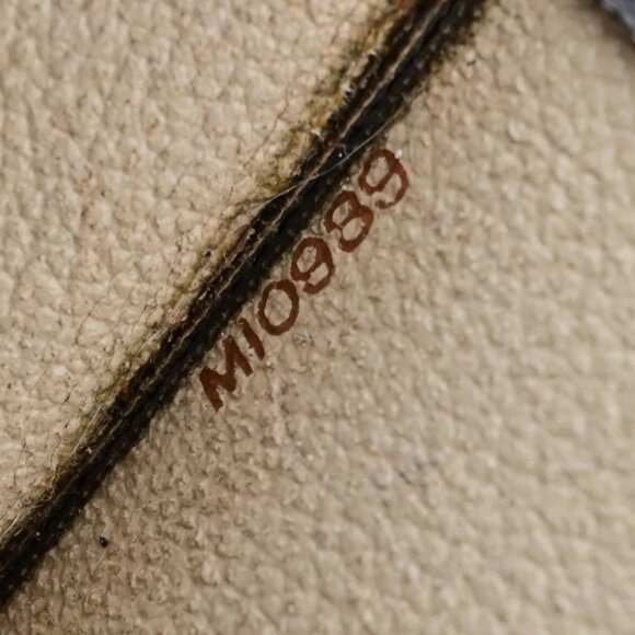 AUTHENTICITY GUARANTEED LOUIS VUITTON Logo Sac Plat Hand Tote Bag Monogram - Picture 14 of 14